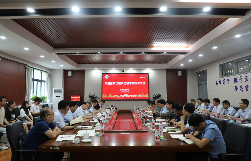 //news.zhuboshipin.org/__local/0/57/18/2B6F7C3B323A8FB285FDEE17C71_C2BE6107_31D43.jpg