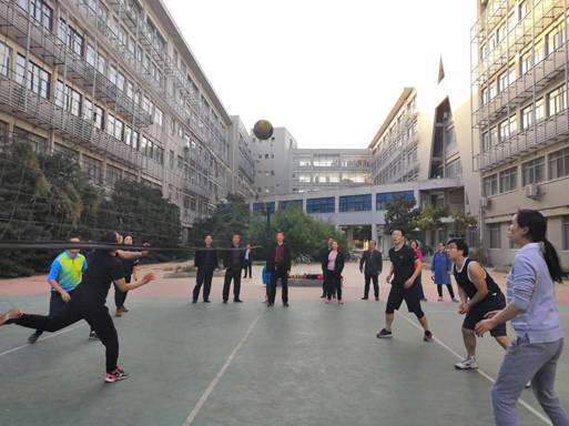 //hdgh.zhuboshipin.org/__local/8/B5/13/774B0E5AC97C14AFC91F13F2028_F9928D7C_8451.jpg